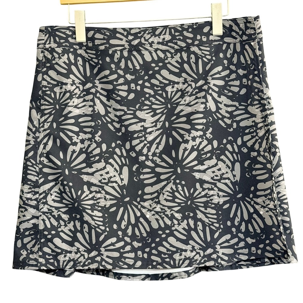 RipSkirt Hawaii Womens Skirt Large Black Gray Floral Wrap Quick Dry Performance